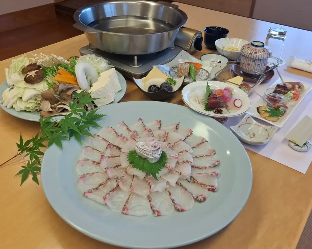 本郷クラブ 鯛しゃぶ写真1