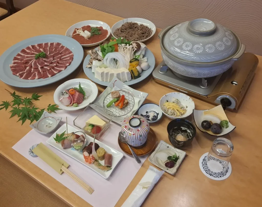 本郷クラブ 鴨鍋写真3