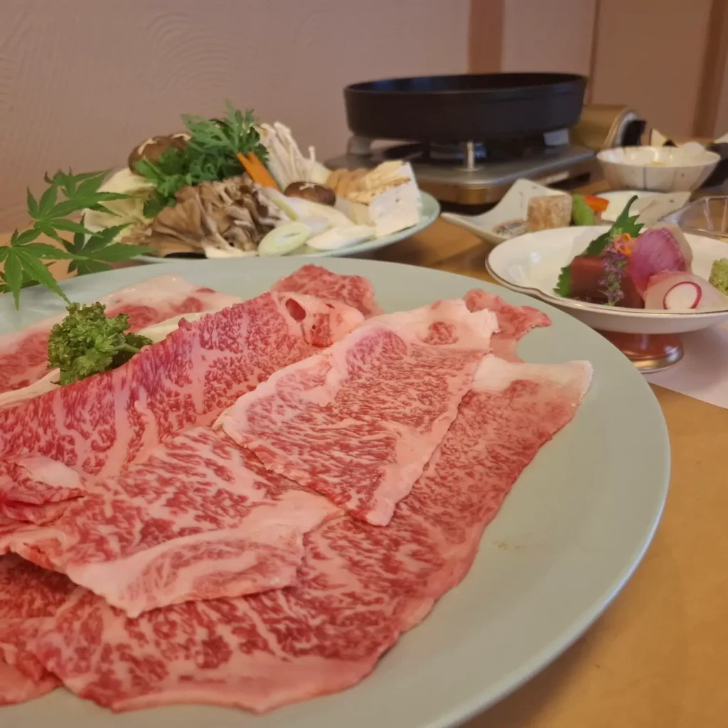 本郷クラブ すきやき写真1